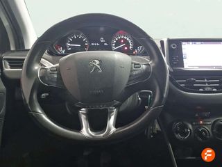 Peugeot 208 5P STYLE 1.2L PureTech 60KW (82CV)