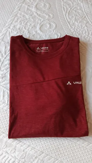 Camiseta Vaude Talla L color bordeux