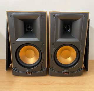 Altavoces Klipsch RB-15 Negro/Dorado
