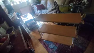 Estantería madera y acero inox. Diferentes alturas