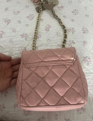 Bolso bandolera rosa y monedero a juego