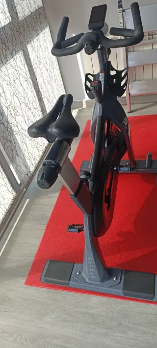 Bicicleta Spinning Stages