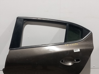PUERTA TRASERA IZQUIERDA MAZDA 3 BERLINA / SEDÁN