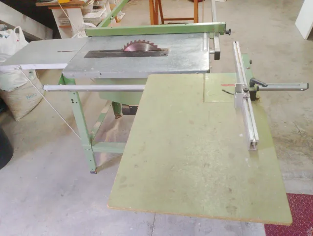 Sierra de mesa circular