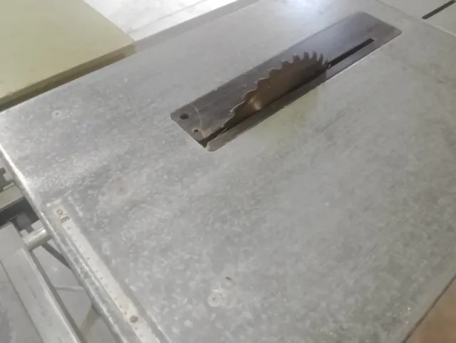 Sierra de mesa circular