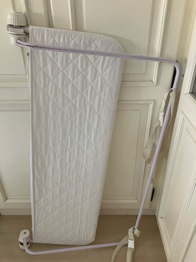 Barrera de cama infantil