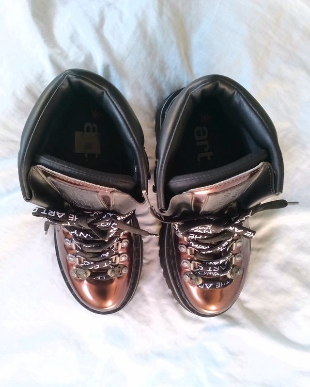 Botas Art color cobre