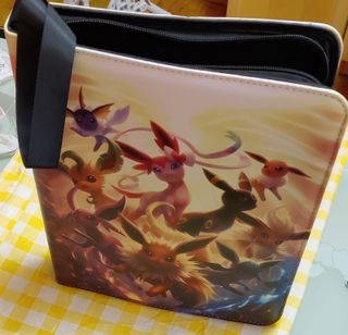 Raccoglitore zip ad anelli per carte Pokémon Eevee