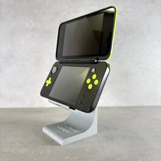 Nintendo 2DS XL Mario Kart Edition