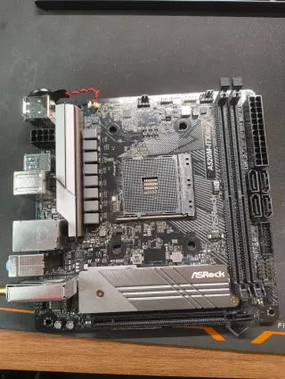 Placa Base ASRock A520M-ITX/ac AMD AM4 Mini itx