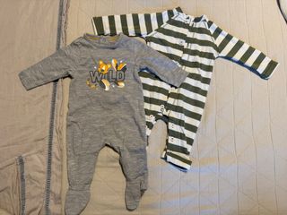 2 tutine neonato 1-3 mesi