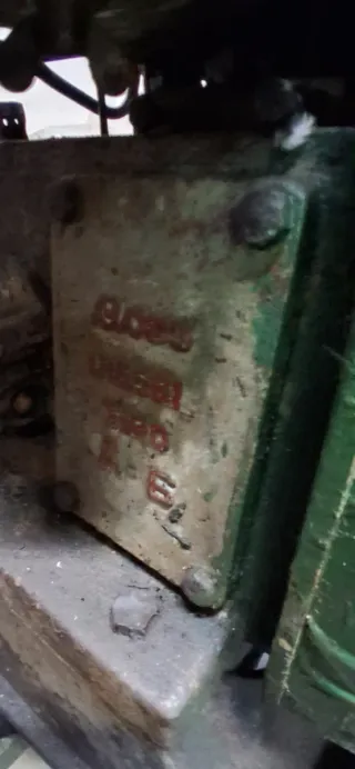 Bomba de água 2 Lister antiga
E motor bimooto