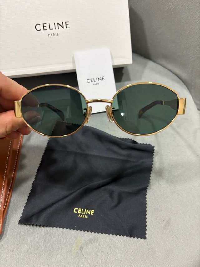 Óculos Celine Triomphe Preto Dourado