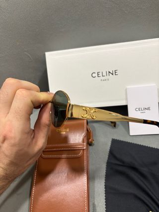Óculos Celine Triomphe Preto Dourado