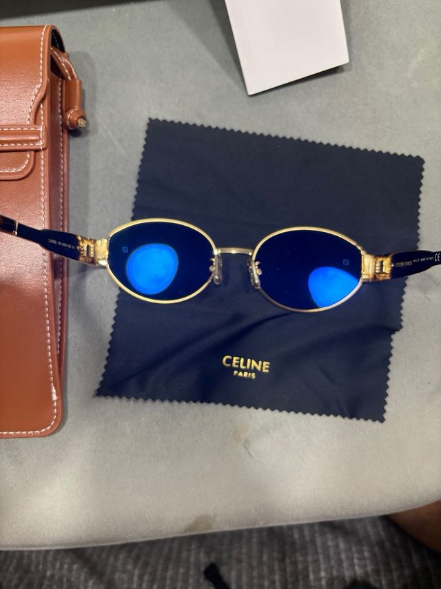 Óculos Celine Triomphe Preto Dourado