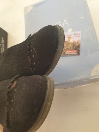 Mocasines ante negro y topo T38
