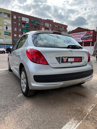 Peugeot 207 2007