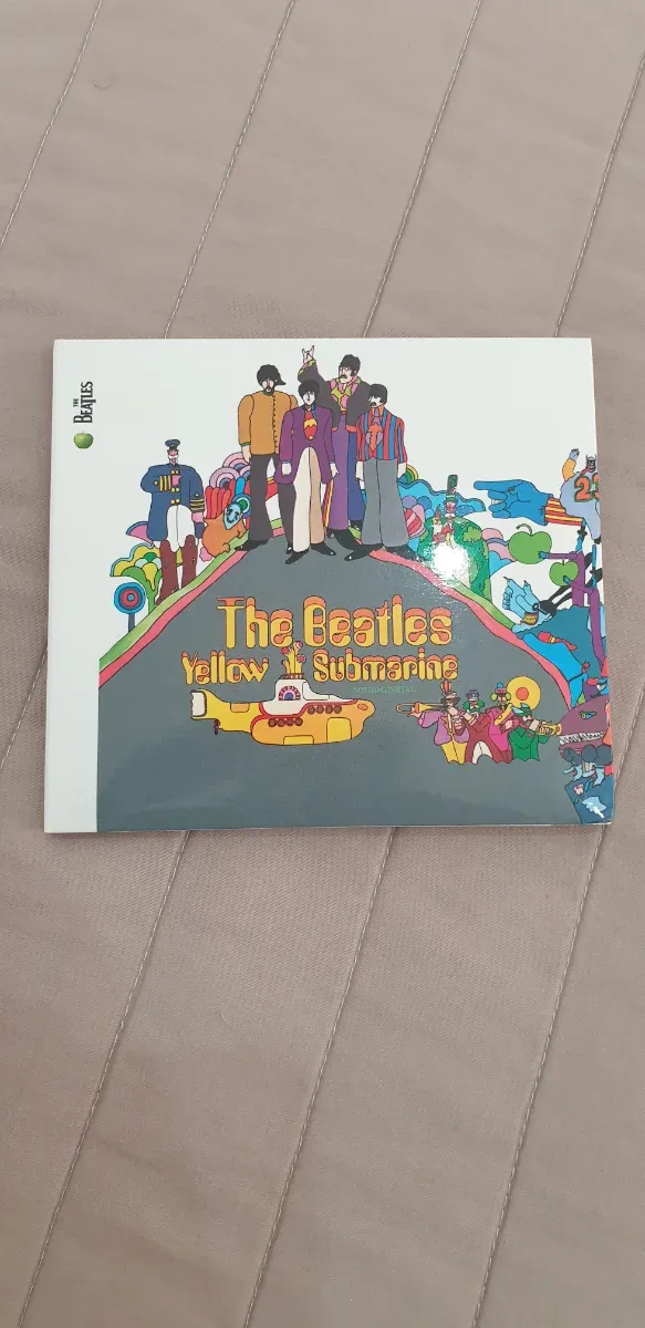 CD The Beatles Yellow Submarine