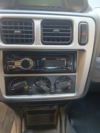 Mitsubishi Montero  Montero io 2.0 5p 2002