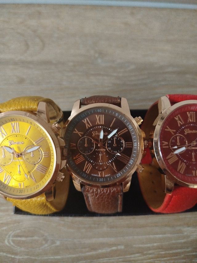 Lote 4 Relojes Mujer/Hombre