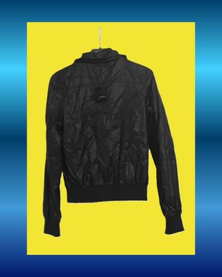 Chaqueta negra brillante mujer