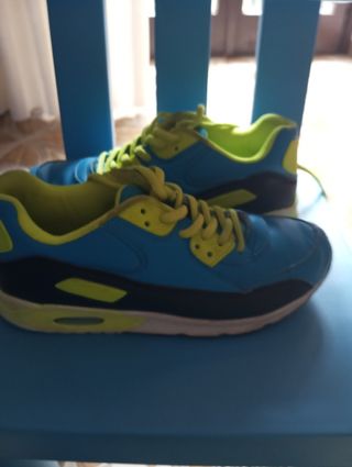 Scarpe ginnastica ragazzo n. 37