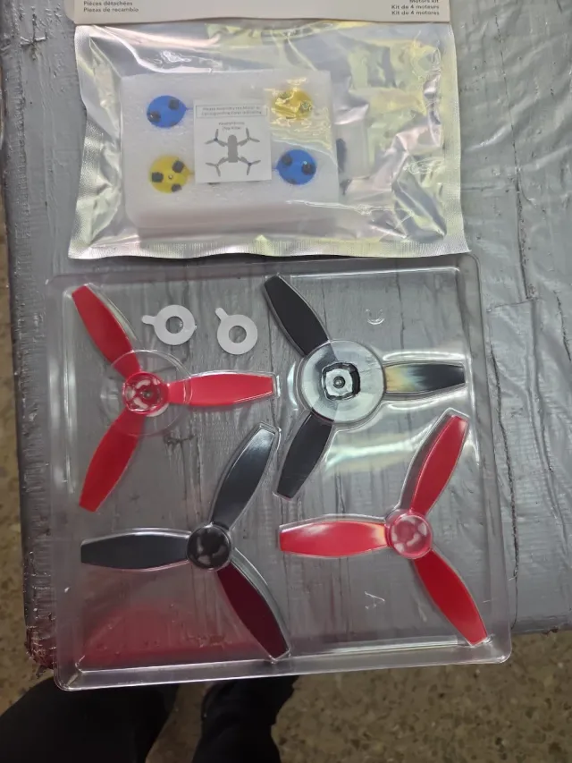 Hélices Parrot Bebop 2 (Rojas y Plateadas)