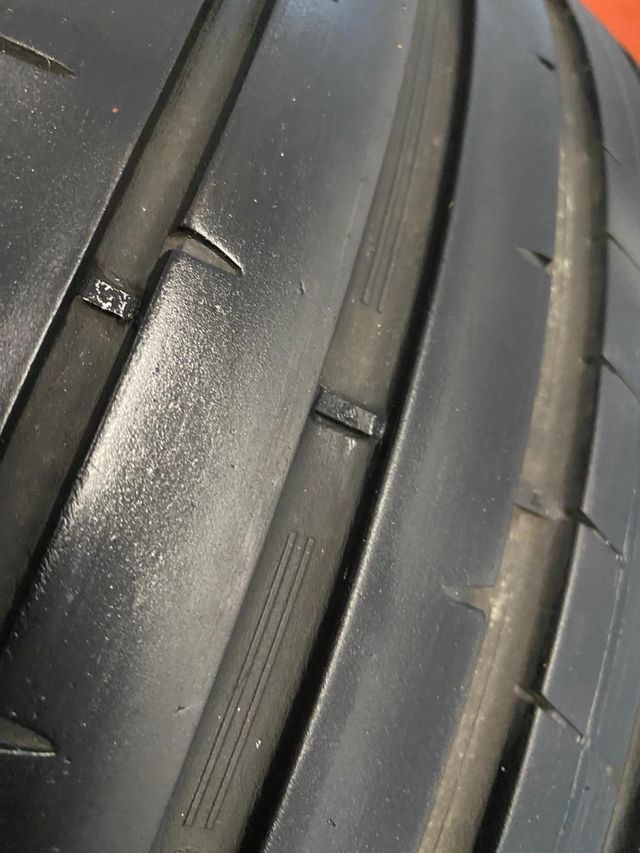 Pareja Neumáticos 225/45/18 95Y