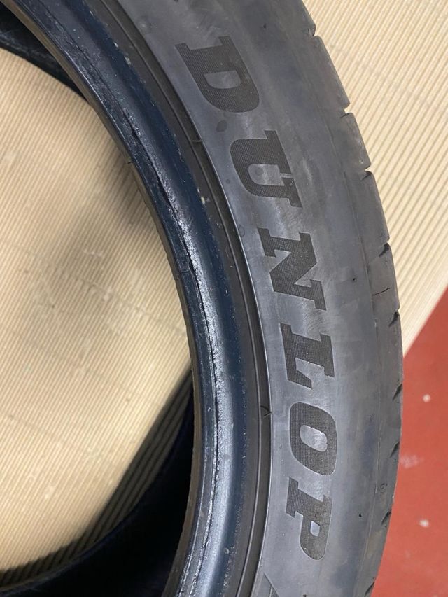 Pareja Neumáticos 225/45/18 95Y