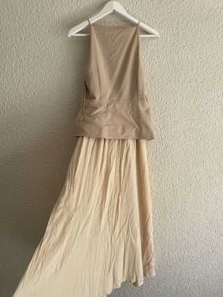 Vestido Chaleco Midi Falda Plisada Zara