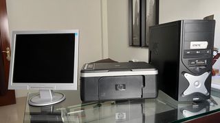 Impresora + torre + pantalla