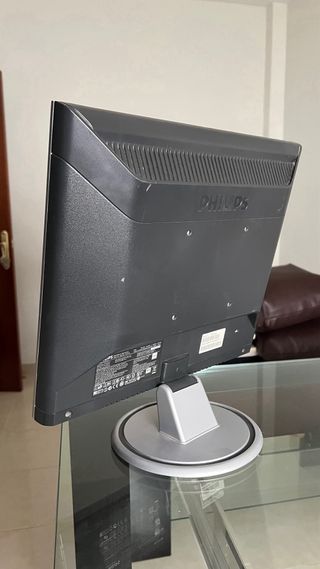 Impresora + torre + pantalla