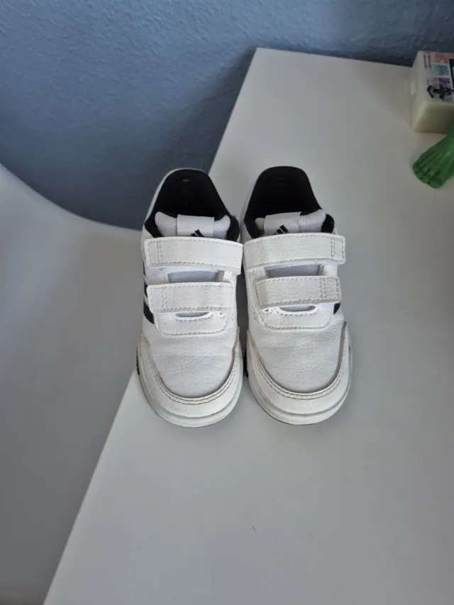 Zapatillas Adidas niño velcro