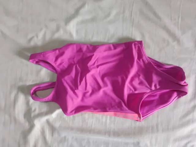 Pack Natación Niña 5 años: Bañador, Gorro y Calcet