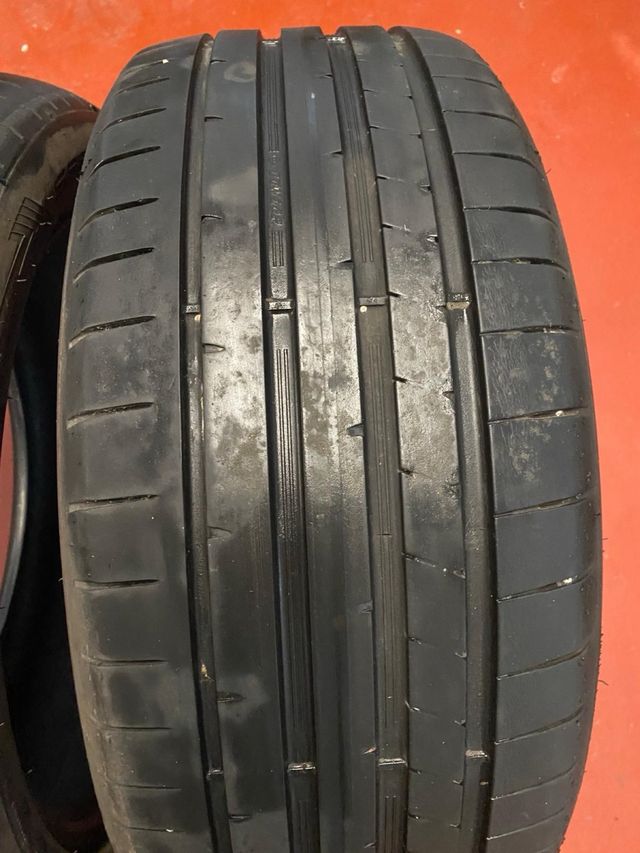 Pareja Neumáticos 225/45/18 95Y