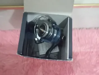Carrete Shimano Catana 1000 FE