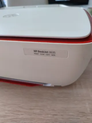 Impresora HP Deskjet 3635 - Problema toma papel