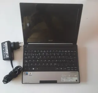 Acer Aspire One Portátil Blanco
