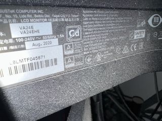 4 Monitores ASUS 24 con Soporte