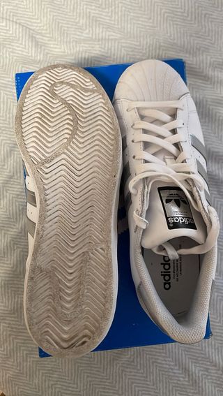 Adidas Superstar Blancas y Plateadas