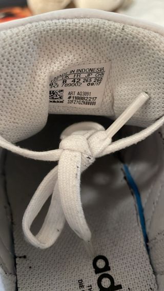Adidas Superstar Blancas y Plateadas