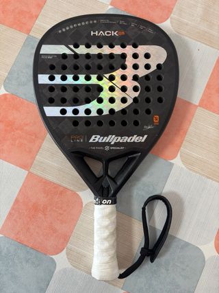 Pala de pádel Bullpadel Hack 03, 2024