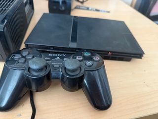 Consola PlayStation 2 Negra + Xbox 360