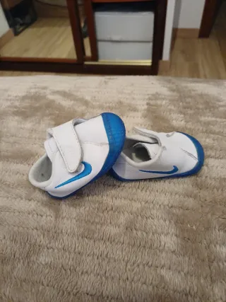Zapatillas Nike Bebé Blancas y Azules