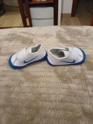 Zapatillas Nike Bebé Blancas y Azules