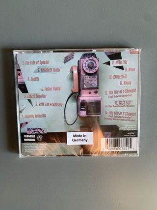 CD The Life of a Showgirl taylor swift