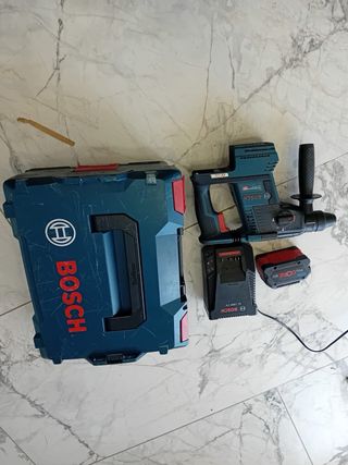 Taladro percutor Bosch GBH 18V-26