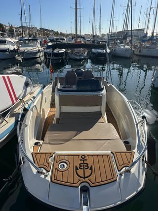 Quicksilver 605 Open