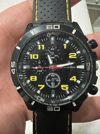 Reloj Cronógrafo Negro y Amarillo