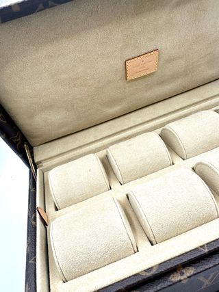 Estuche Louis Vuitton Marrón y Dorado